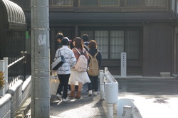 lq