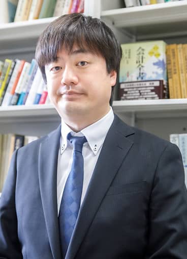 髙坂 紀広